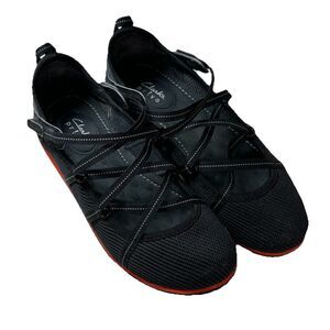 Privo by Clarks Womens Sz 6 Poppy Bloom Strappy Ballet Flat Sneaker Black